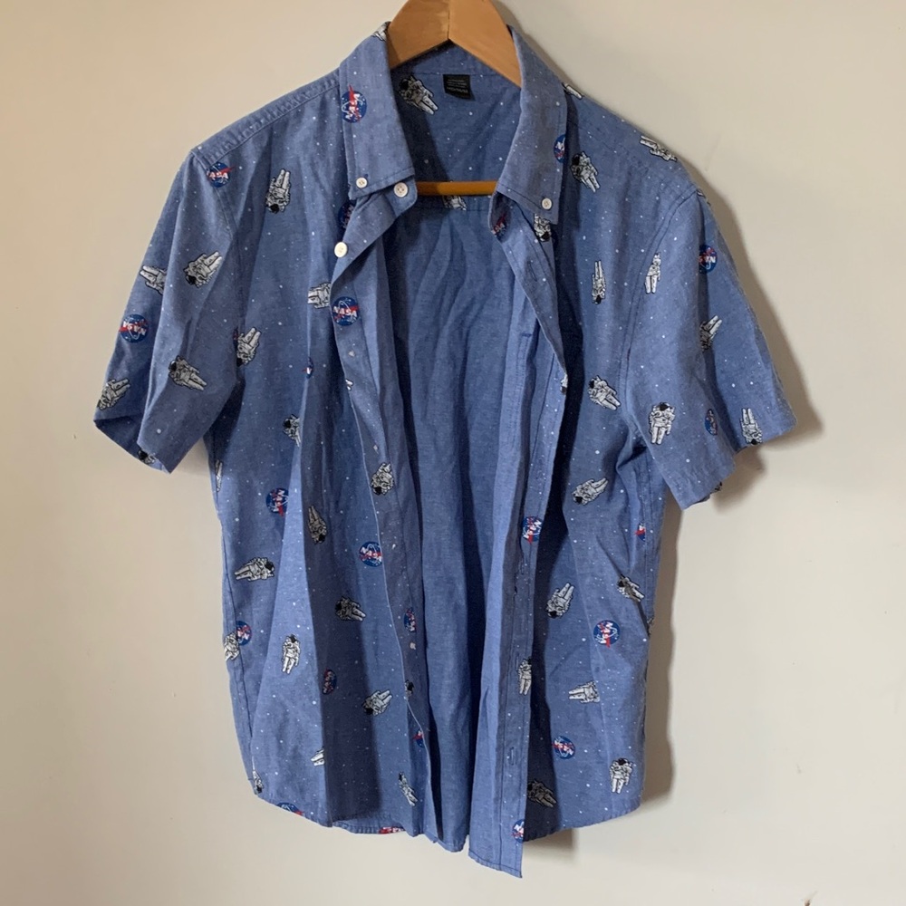 Short-Sleeve Blue Space-Print Button-Down Shirt